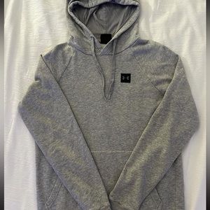 Under amor hoodie size s